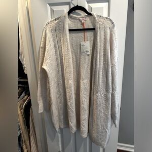 Cream lightweight cardigan size XL